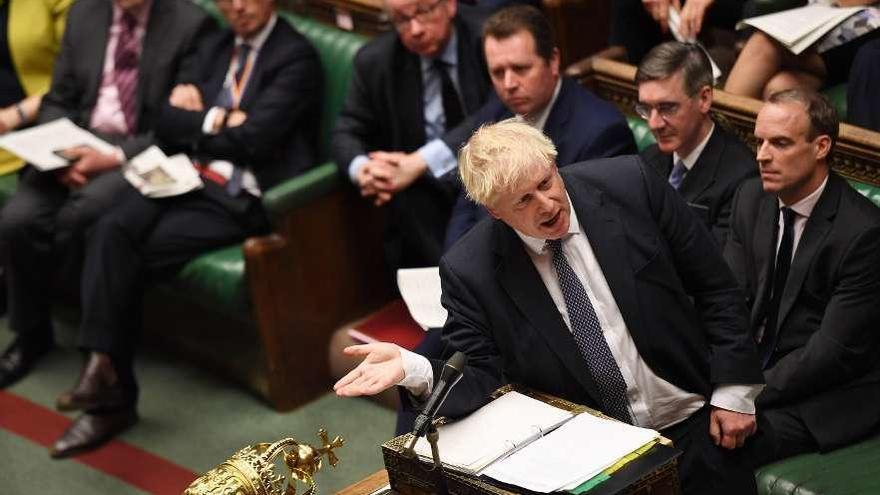 Boris Johnson, durante su intervención en el Parlamento británico. // Efe