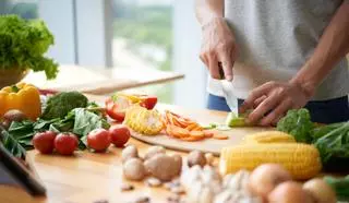 Cinco claves para "engañar" al cuerpo y adelgazar durante las vacaciones de Navidad