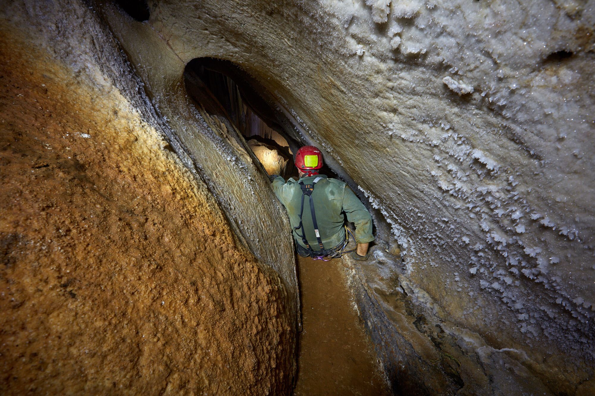 Cueva de las Estegamitas, en Málaga capital, única en el mundo por su configuración y declarada Monumento Natural