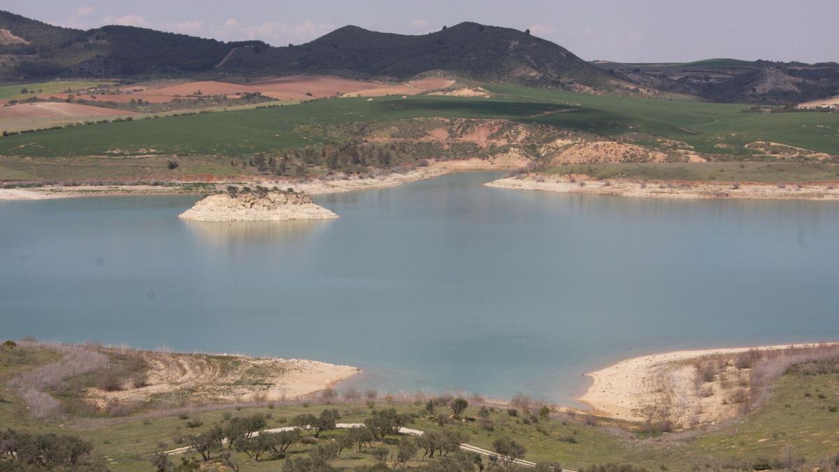 Los agricultores alegan que los embalses del río Guadalhorce están prácticamente al 100% de su capacidad.