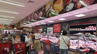 Hiper Centro inaugura su nuevo supermercado en Sóller haciendo una apuesta con el producto de proximidad