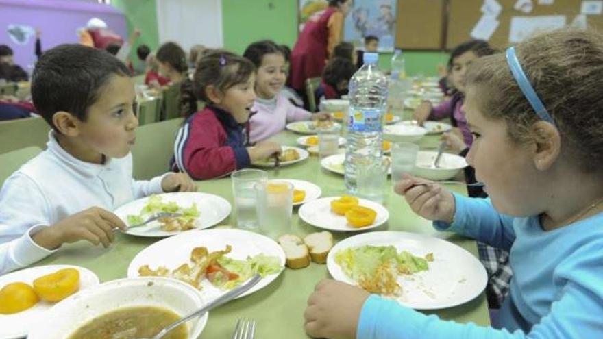 La Xunta recorta un 40% las ayudas a las ANPA para comedores escolares