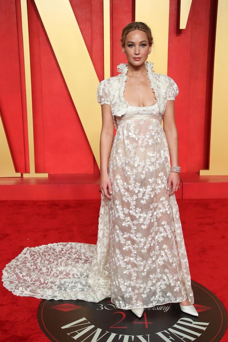 Jennifer Lawrence en la fiesta post Oscars 2024 de Vanity Fair