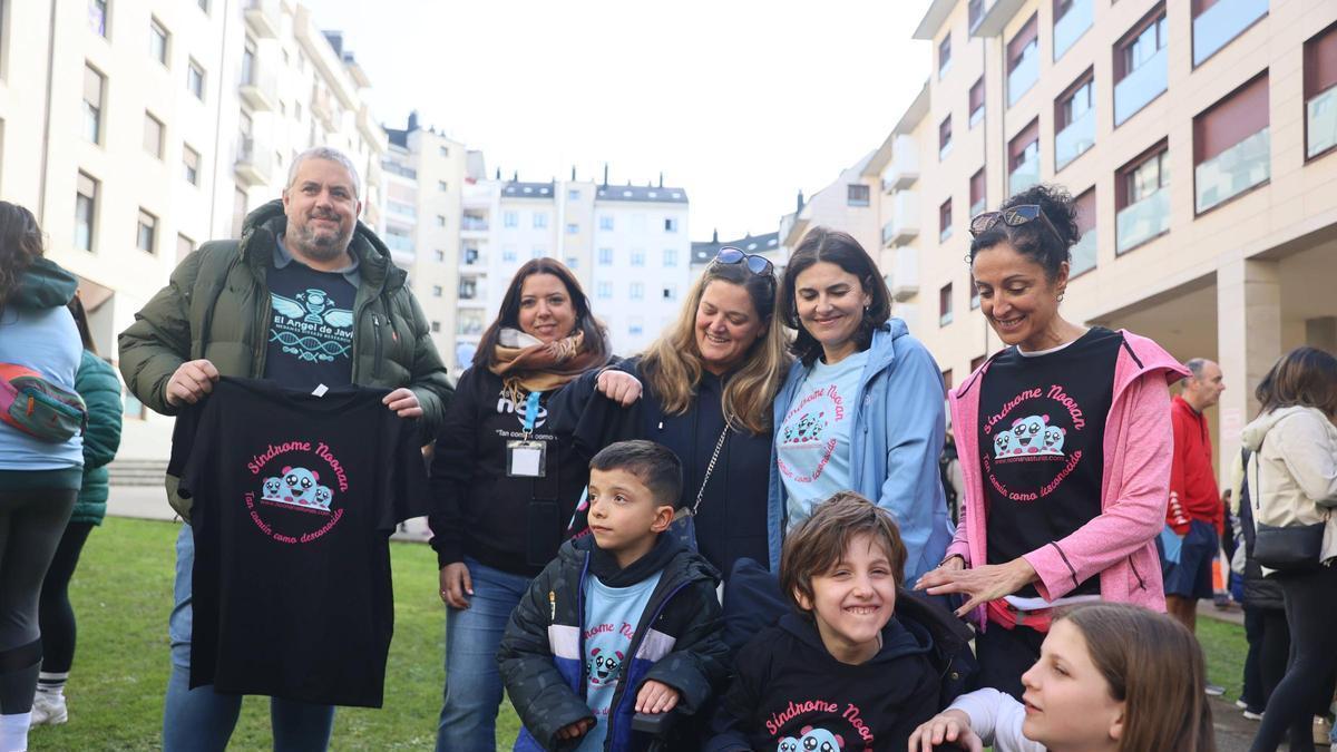 La lucha por un tratamiento para Javi, el pequeño ovetense con una enfermedad rara que sólo tienen nueve personas en España