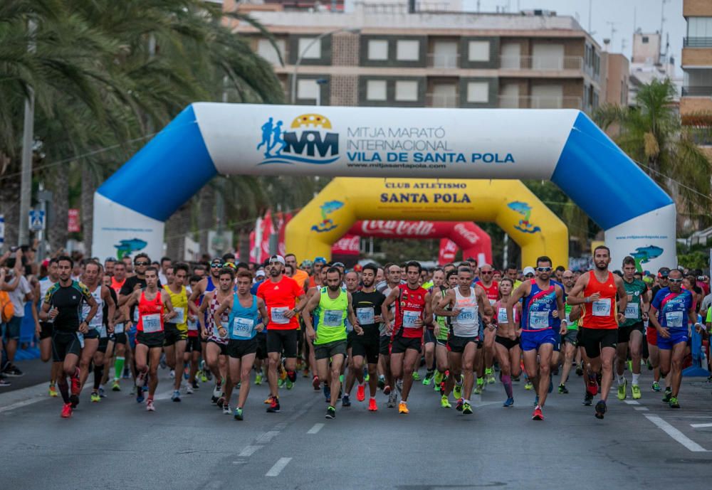 Madrugón festivo y atlético en Santa Pola