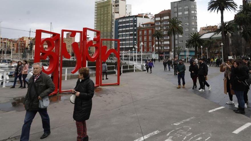 Una votación popular servirá para elegir el diseño que &quot;reinvente&quot; el paseo marítimo de Cimadevilla al Natahoyo