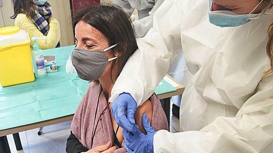 Vacunacions a la facultat de Medicina de Girona.