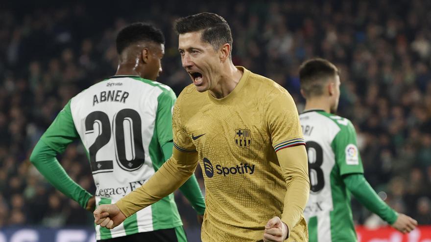 El Barça aferma el seu lideratge davant el Betis  (1-2)