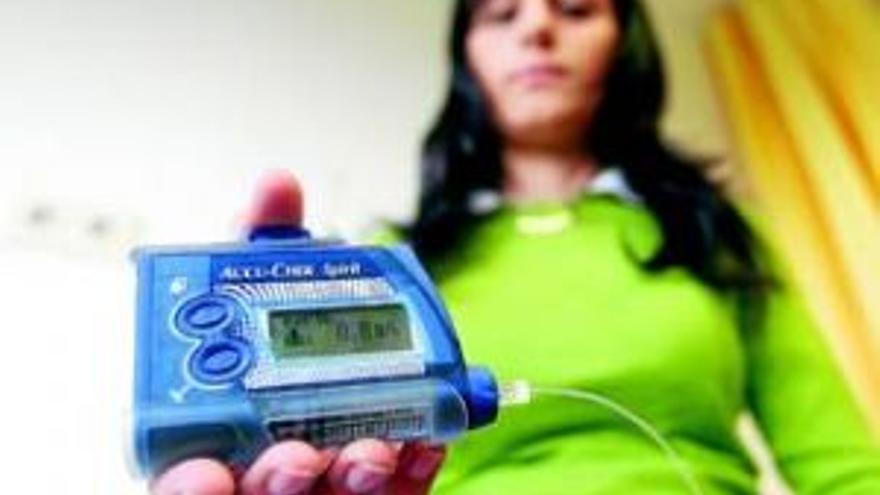 El Reina Sofía utiliza infusores de insulina con 59 diabéticos