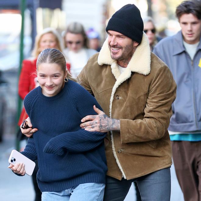 Haper y David Beckham muestran su complicidad en las calles de Nueva York.
