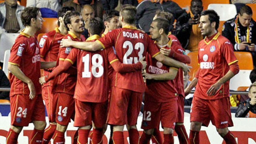 El Getafe respira en Mestalla y deja al Valencia sin objetivos