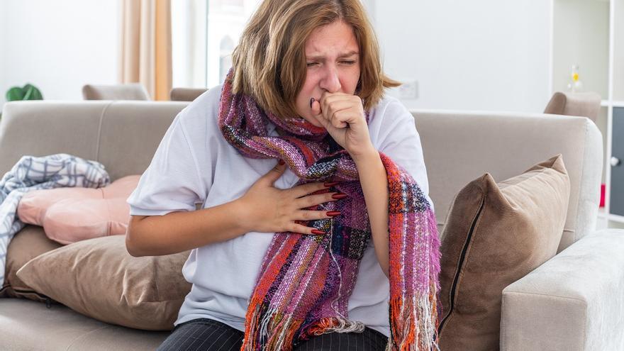 ¿Tiene gripe o COVID-19? Esto es lo que puedes hacer para aliviar los síntomas respiratorios