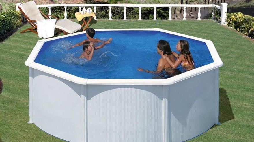 Carrefour se anticipa al verano con un gran descuento en esta piscina para  jardín
