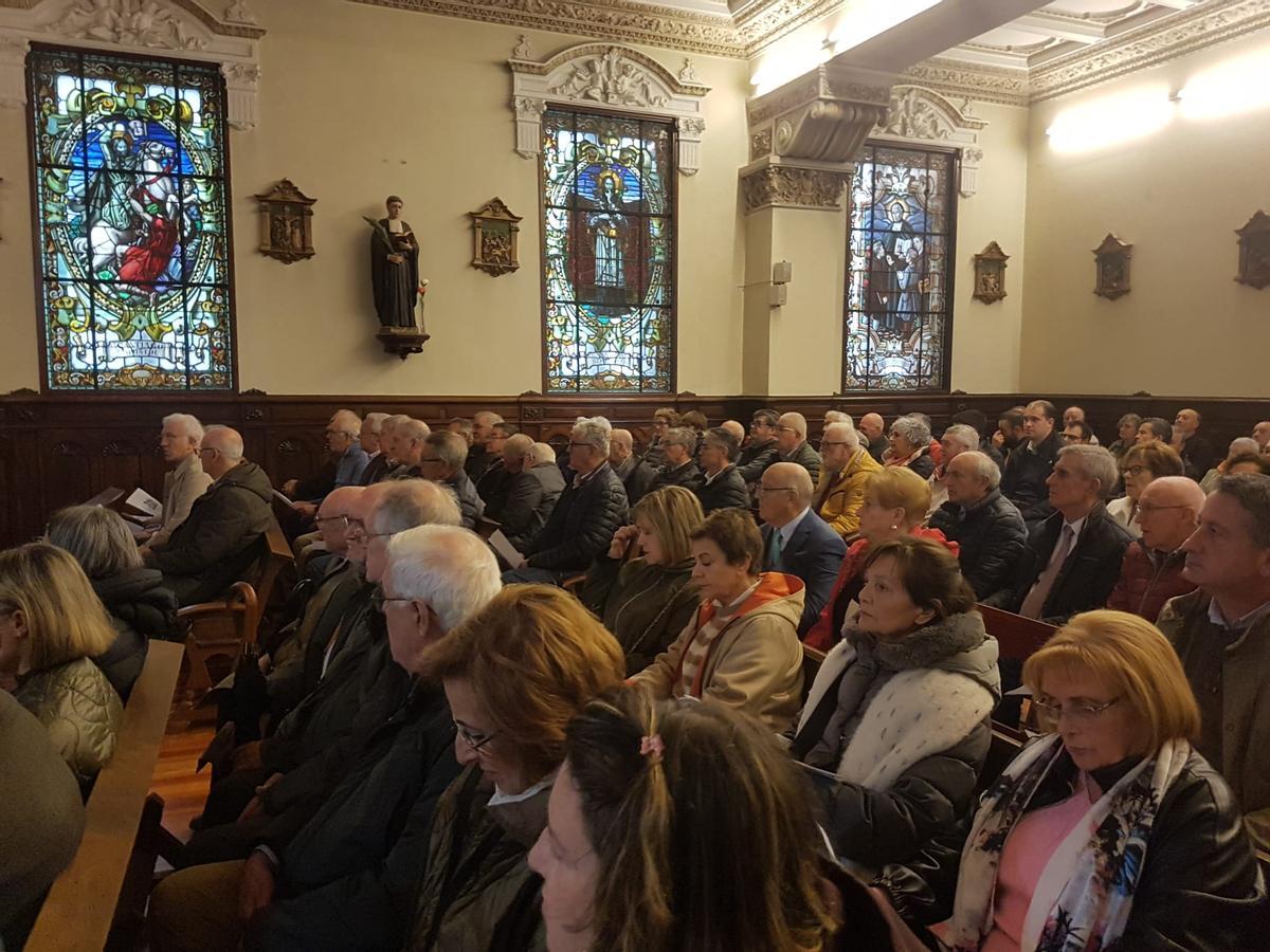 El colegio La Inmaculada, de los hermanos La Salle de Santiago, celebra su centenario El colegio La Inmaculada, de los hermanos La Salle de Santiago, celebra su centenario