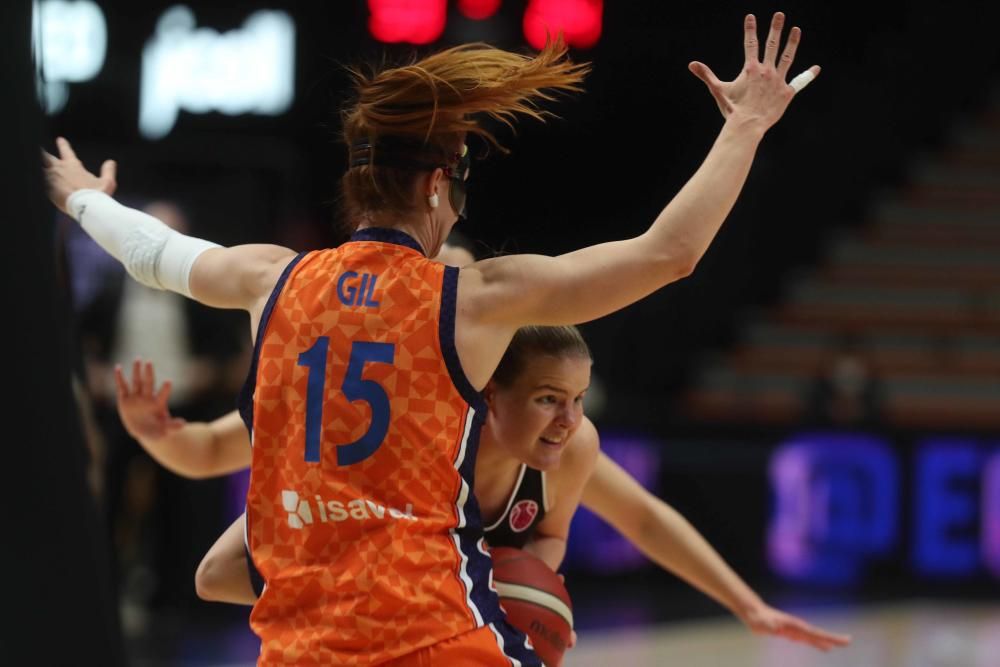 Las mejores imágenes del Valencia Basket - Basket Hema SKW