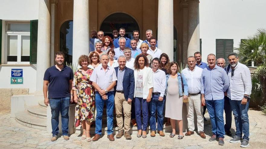 Alcaldes y alcaldesas de Mallorca se han reunido hoy con la presidenta del Consell.