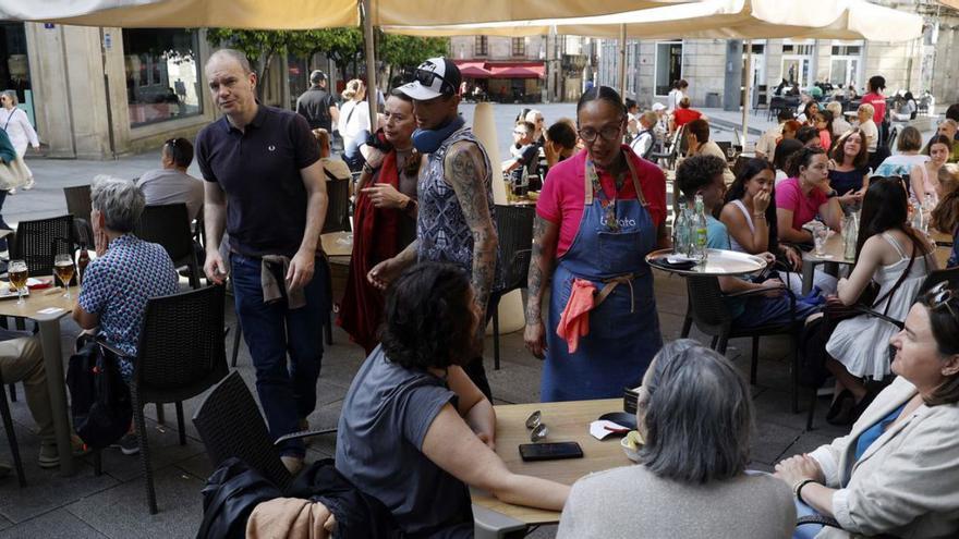 En las terrazas no cabía un alfiler, bares y cafeterías multiplicaron su actividad. | Gustavo Santos