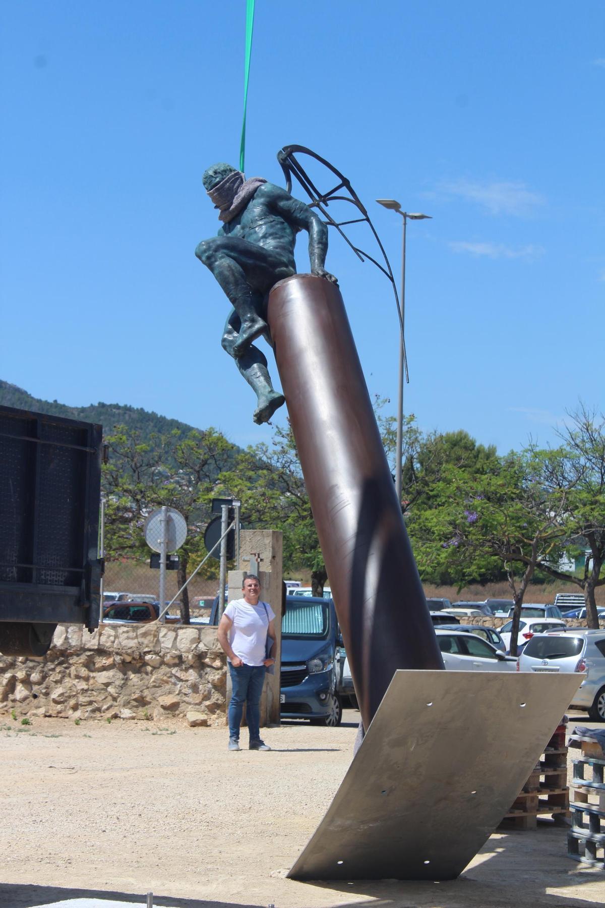 Ícaro y el vuelo del arte en Dénia (imágenes)