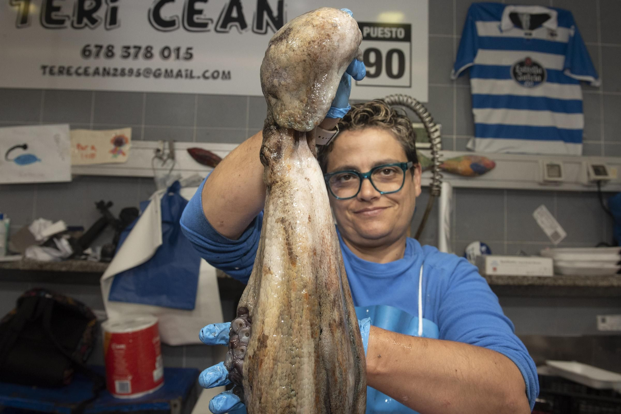 El pulpo gallego vuelve a los mercados de A Coruña tras tres meses de veda