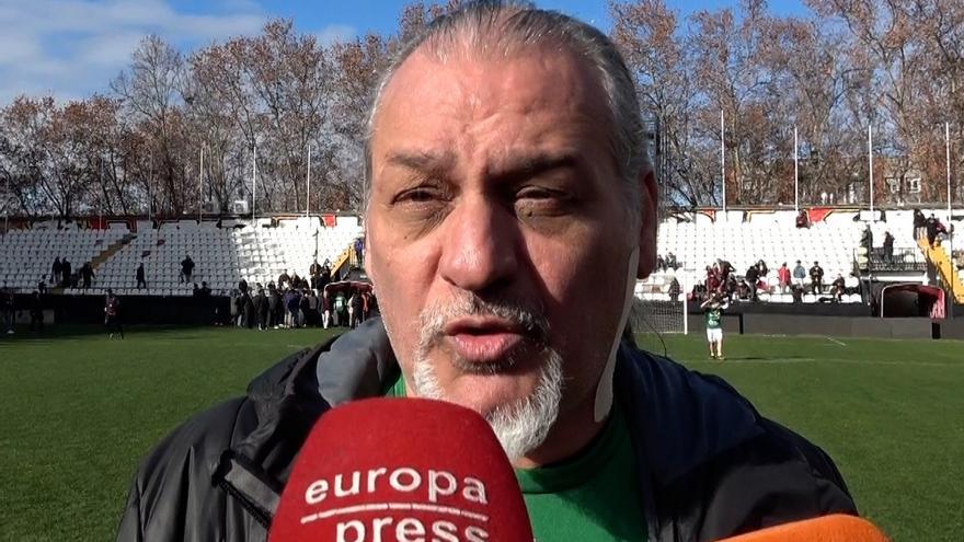 Dioni del grupo 'Camela'