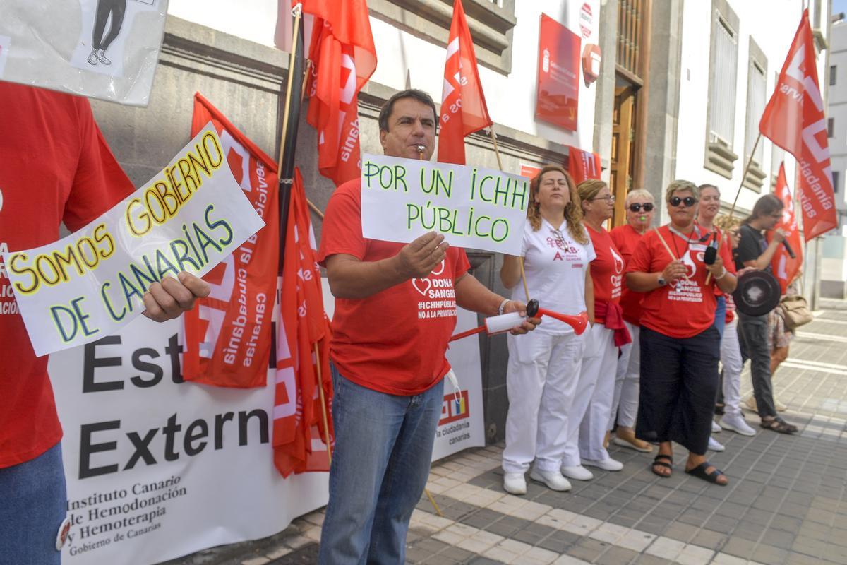 Manifestación del personal del Instituto Canario de Hemodonación y Hemoterapia