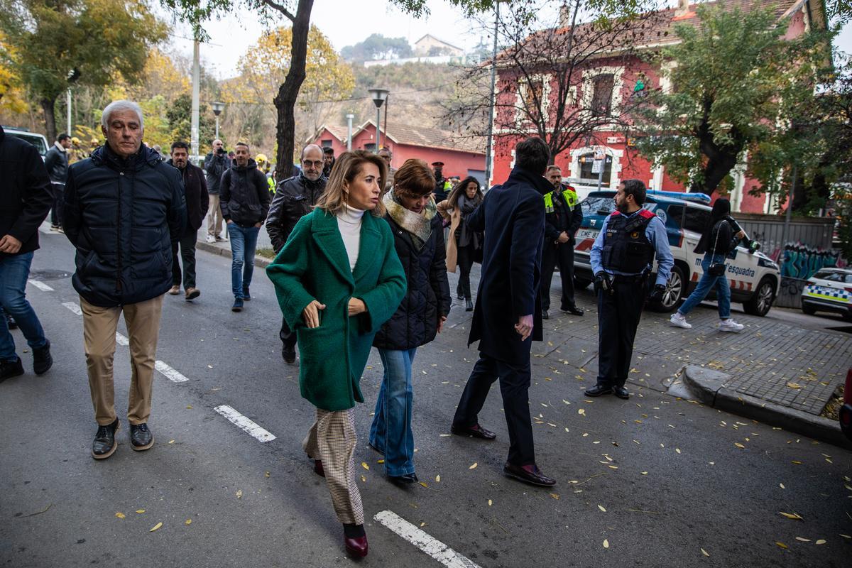 La ministra de Transportes, Raquel Sánchez, en su visita al lugar del accidente de trenes, en la estación de Montcada i Reixac-Manresa