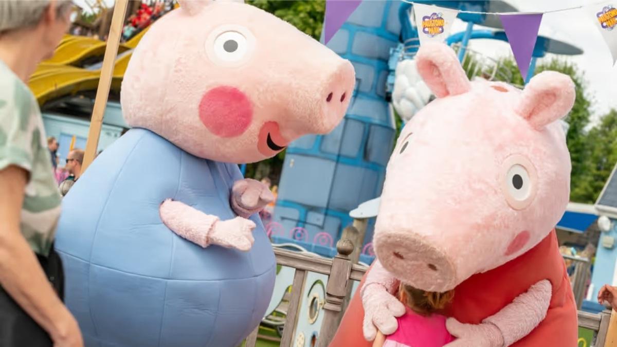 Peppa Pig World es el paraíso para los pequeños fans de la famosa cerdita.