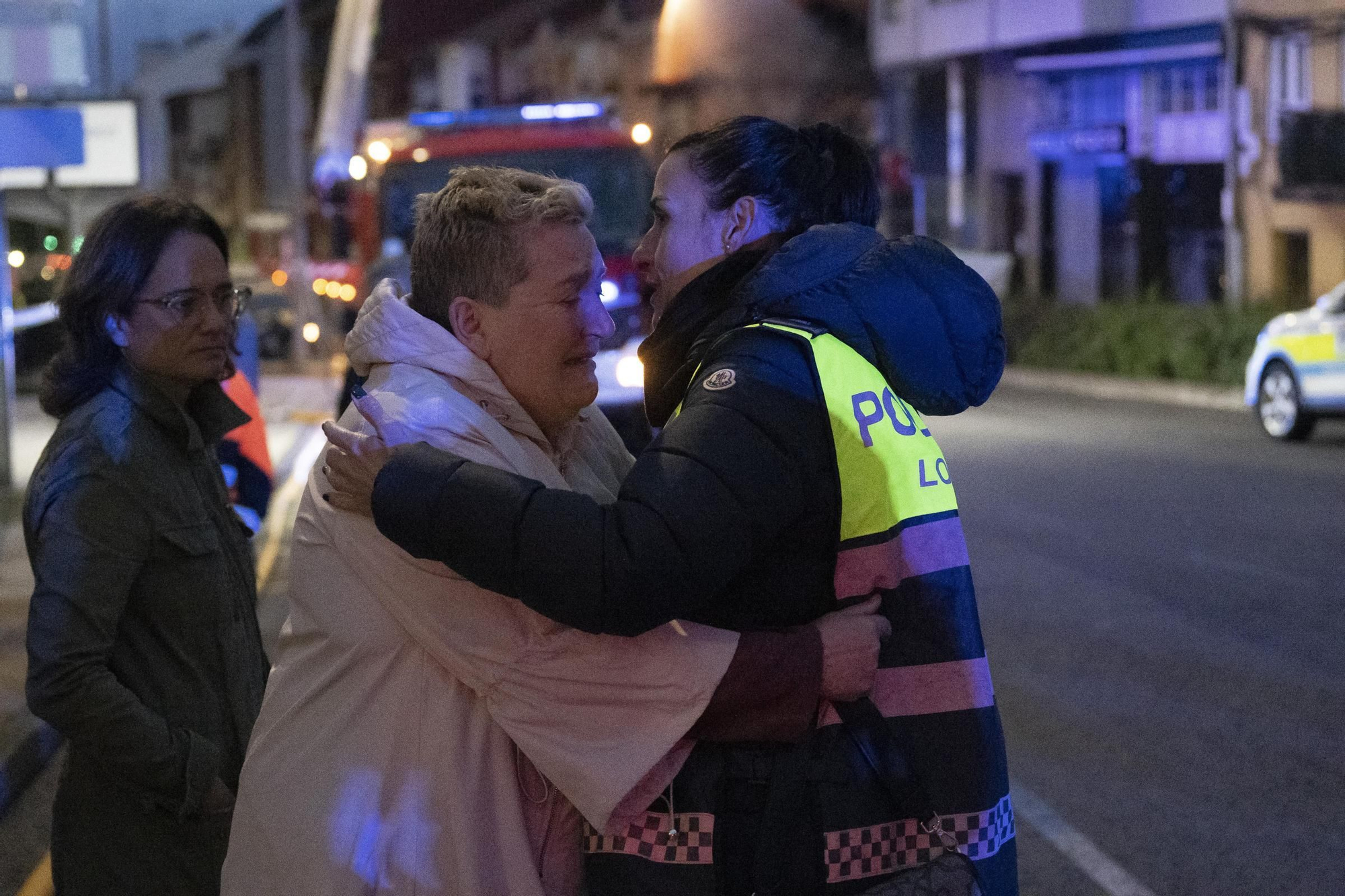 Localizada una persona fallecida en la explosión de un edificio en Santander