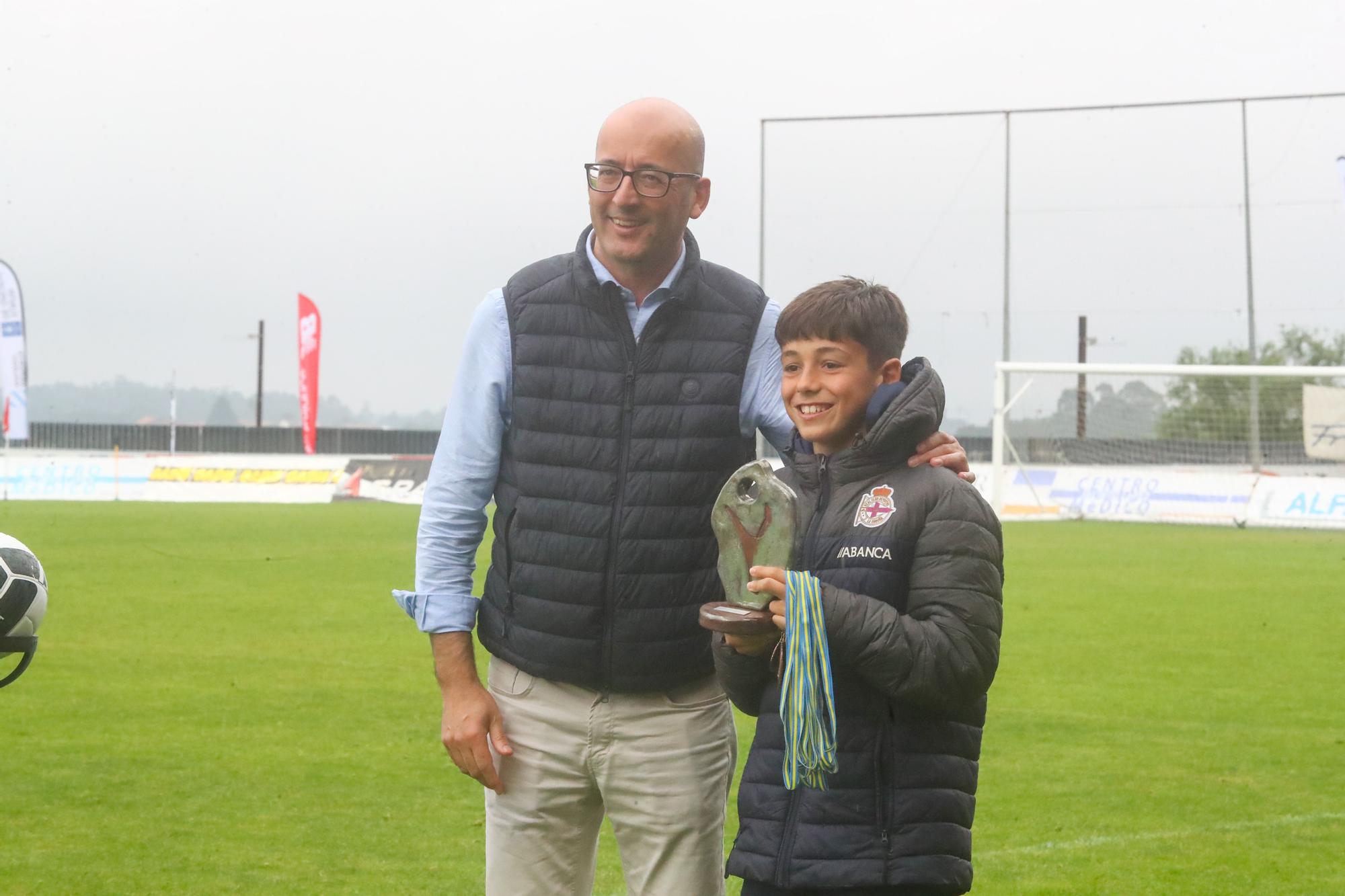 El Real Betis se hace con la corona del Arousa Fútbol 7