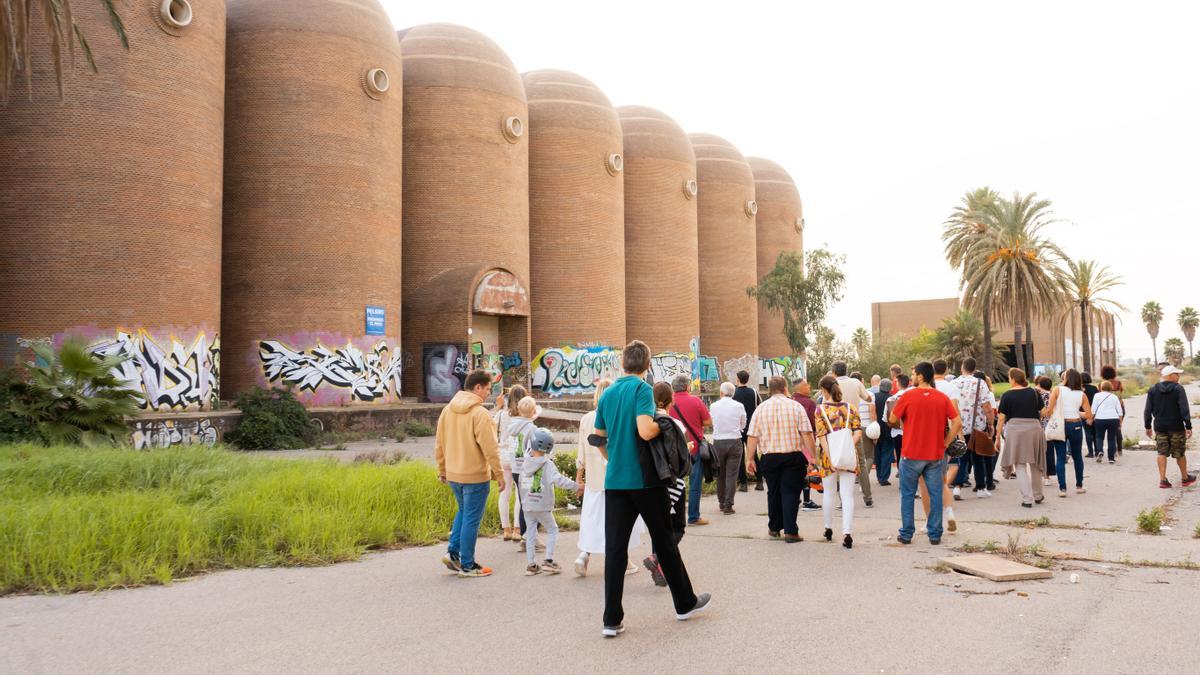 Más de 200personas visitaron las bodegas Vinival en el Open House Valencia,