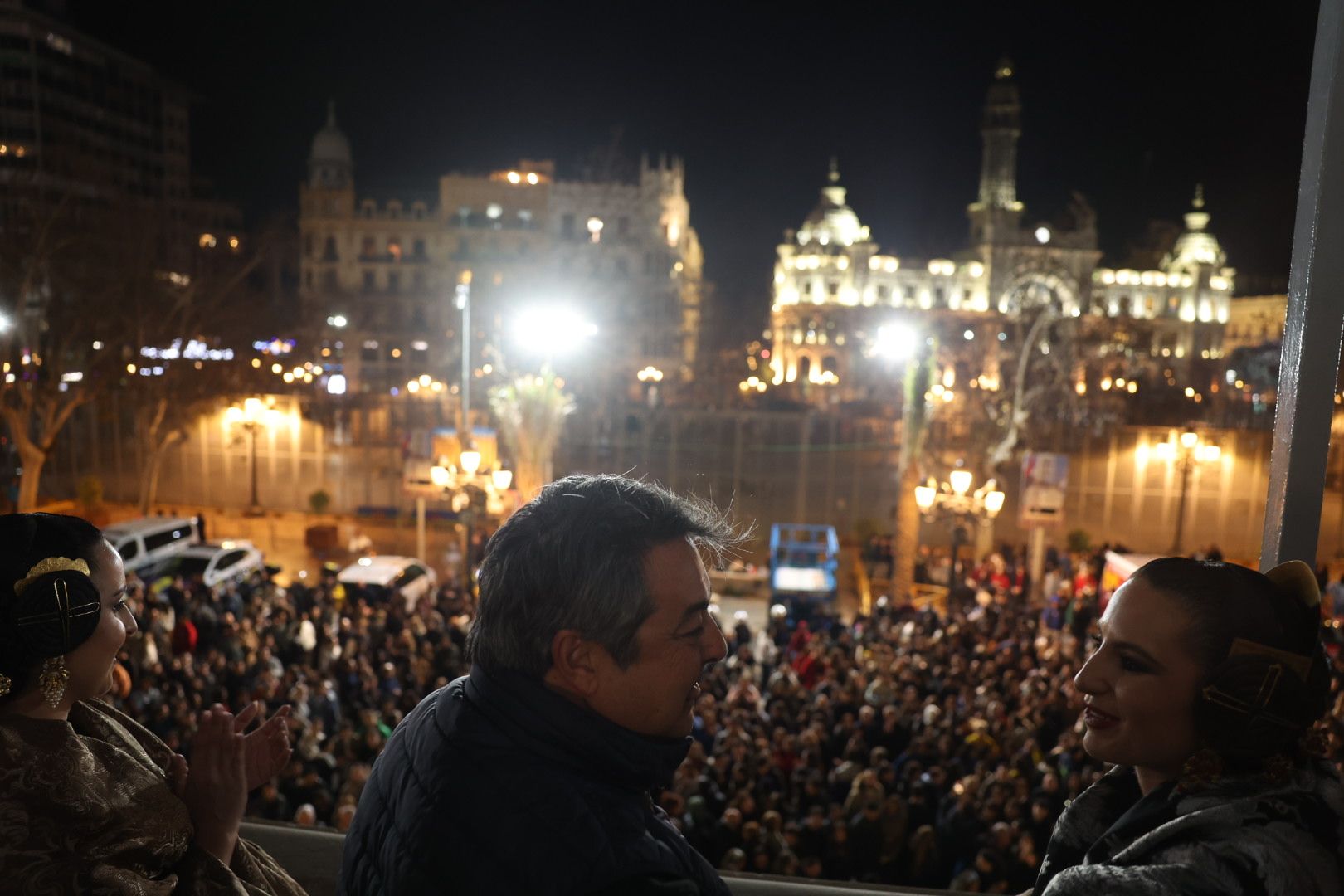 Las Fallas 2024 estrenan su primer castillo de medianoche