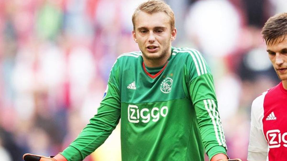 Cillessen apunta al Barça