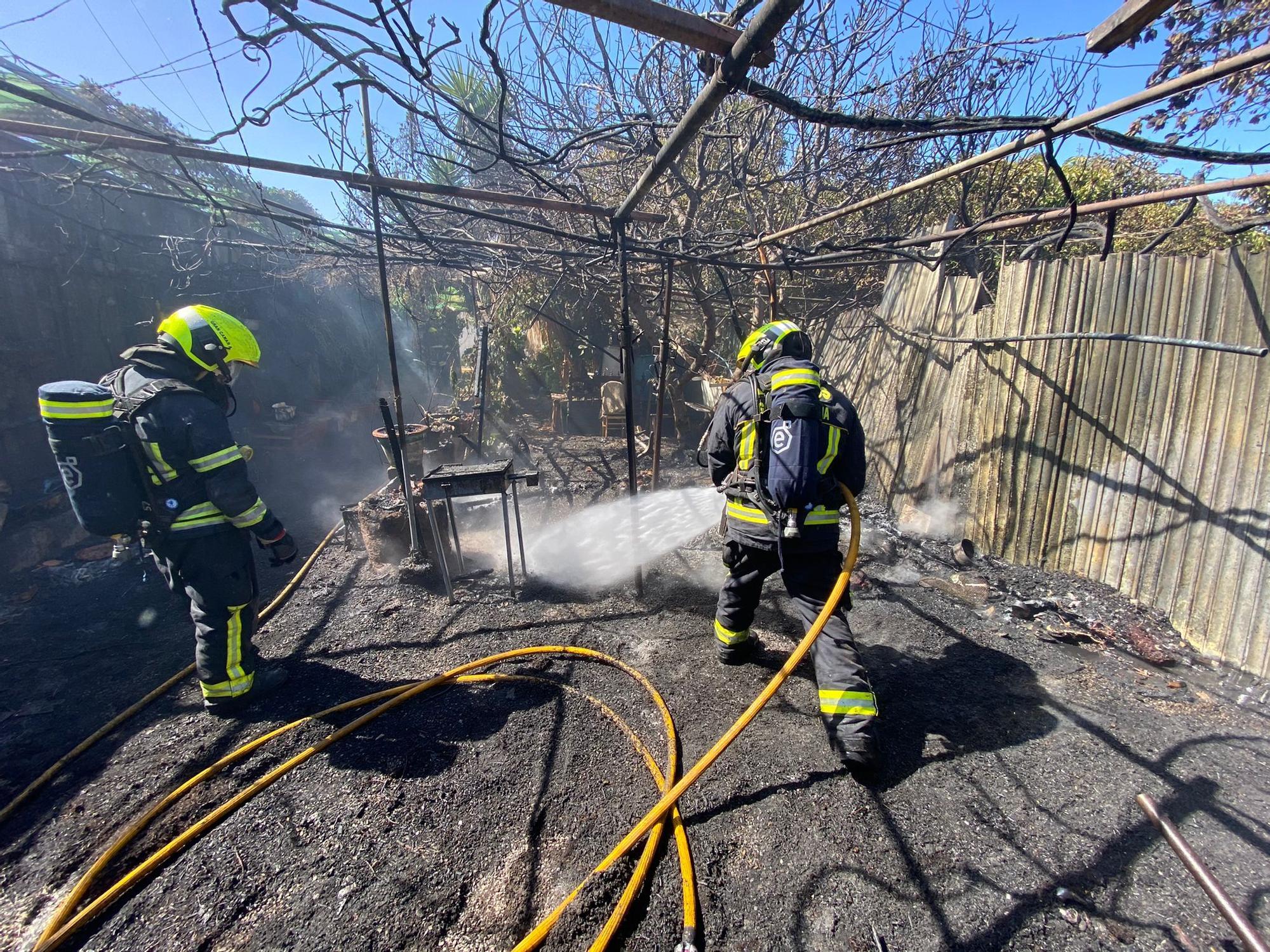 Fuego en una casa de Santa Lucía