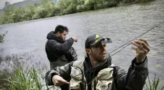 Una riada de torneos internacionales relanza el coto de pesca de Mieres