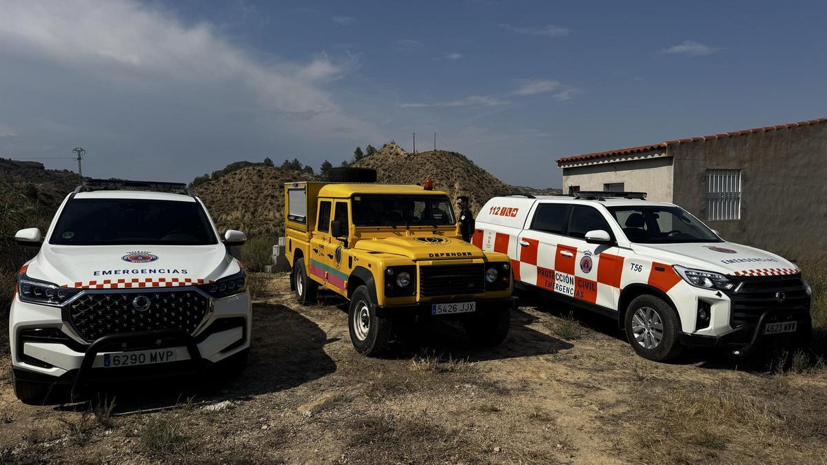 Tres vehículos de Protección Civil de Murcia que se trasladaron hasta Los Garres.