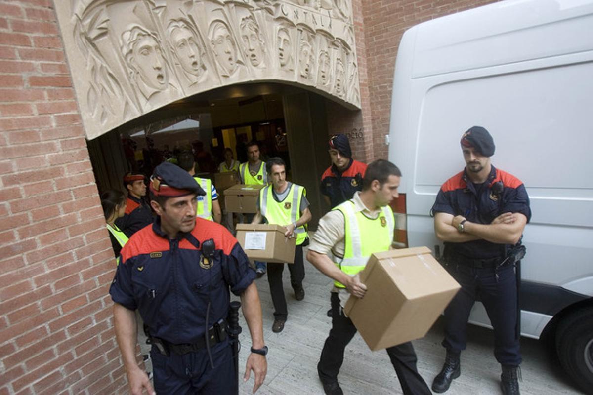 Batuda dels Mossos al Palau de la Música, el juliol del 2009. Batuda dels Mossos al Palau de la Música, el juliol del 2009.