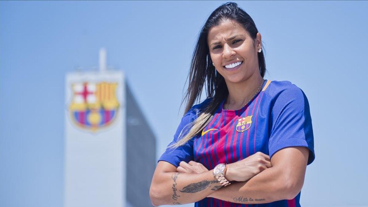 Fabiana Simoes no vestirá la camiseta del Barcelona la próxima temporada