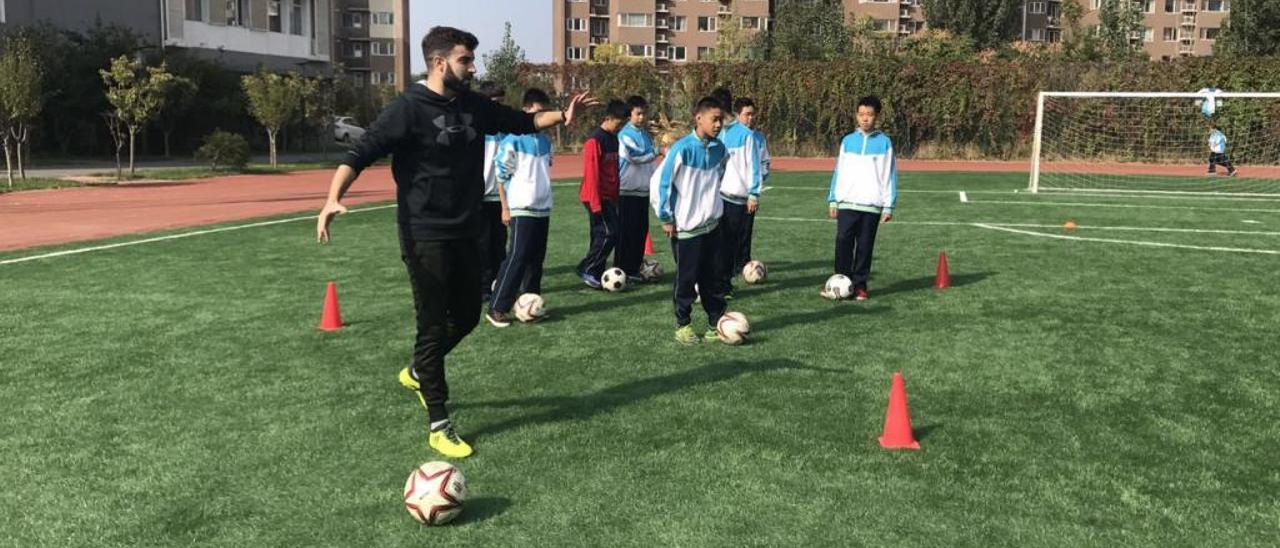 &#039;Profesor&#039; de fútbol en Pekín