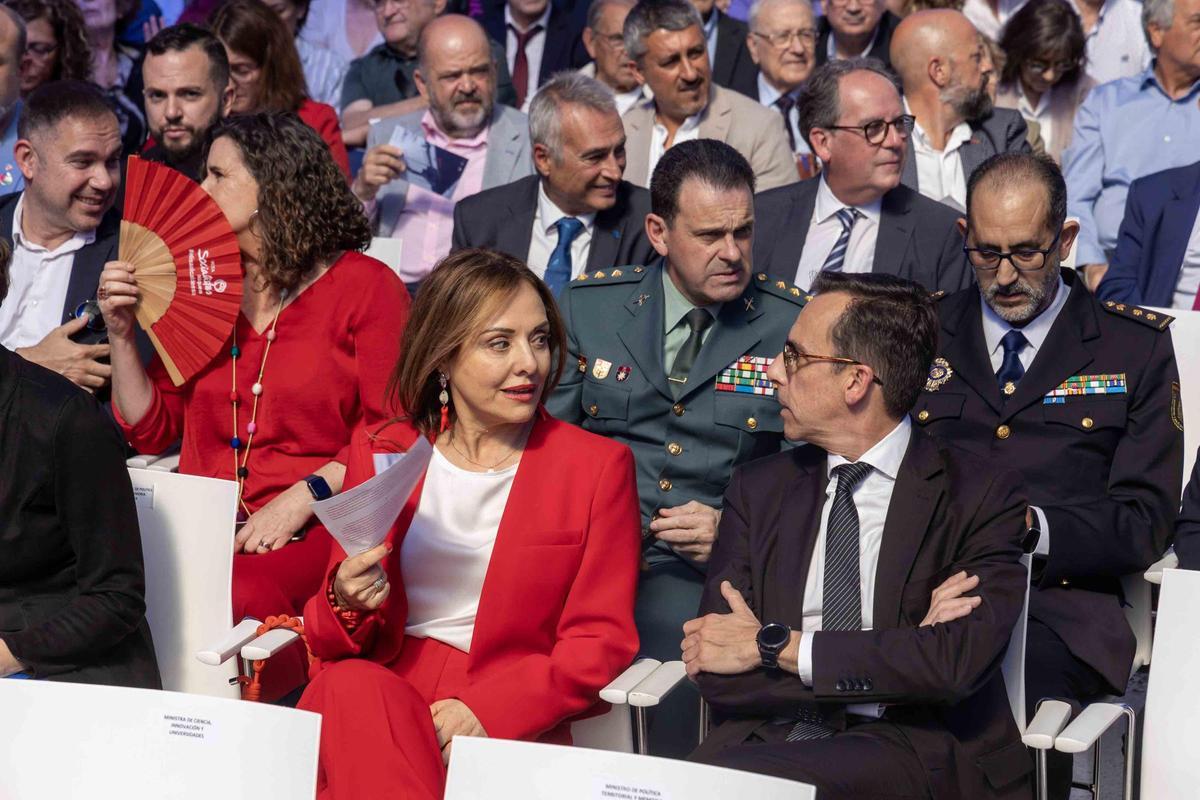 Pedro Sánchez asiste al acto en Casa Mediterráneo por el Día del Exilio