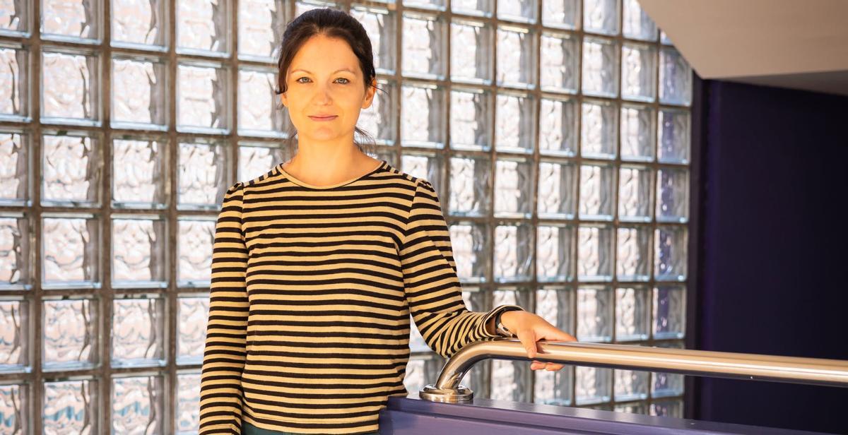 La investigadora, a l'ESTCE.