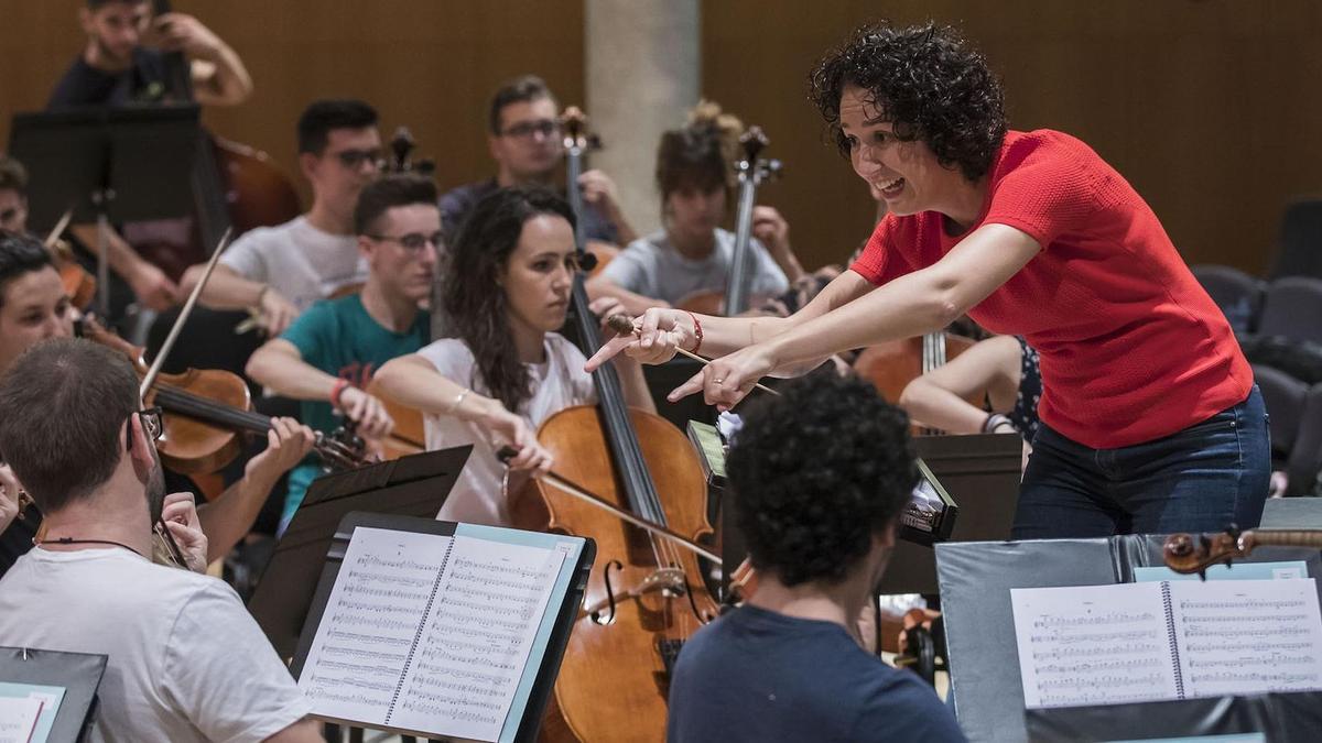 Beatriz Fernández-Aucejo será una de las directoras que formará parte de Ensems.