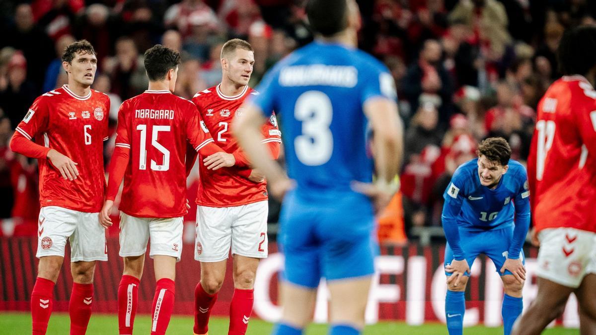 Andreas Christensen, de lateral derecho, en el encuentro ante Grecia (3-1)
