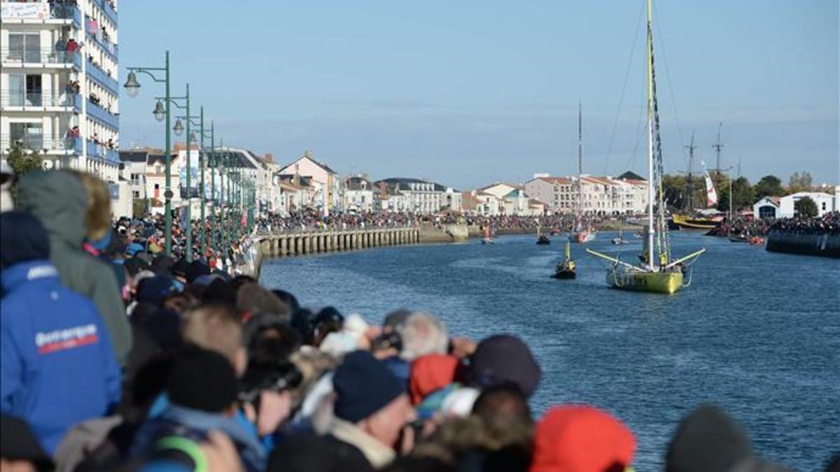 Expectación en la salida de la Vendée Globe