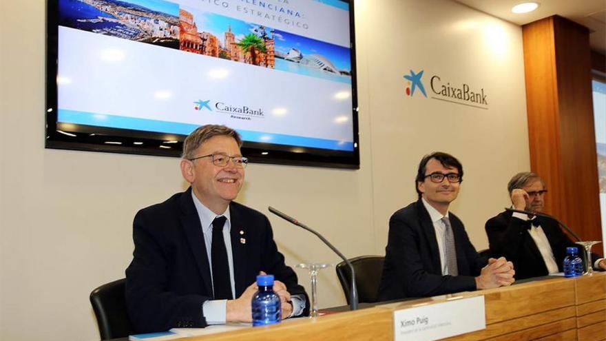 Consell y CaixaBank coinciden en la  infrafinanciación de la Comunitat