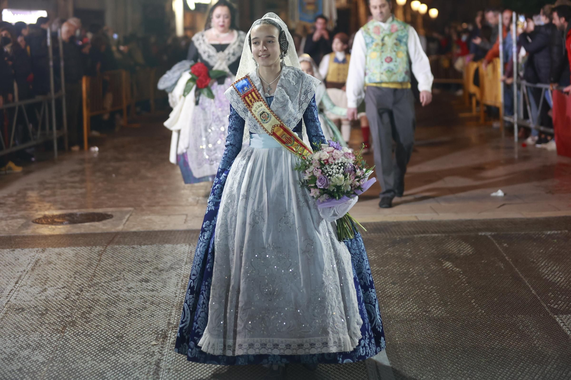 Búscate en la Ofrenda por la calle Quart (entre 23.00 y 24.00 horas)