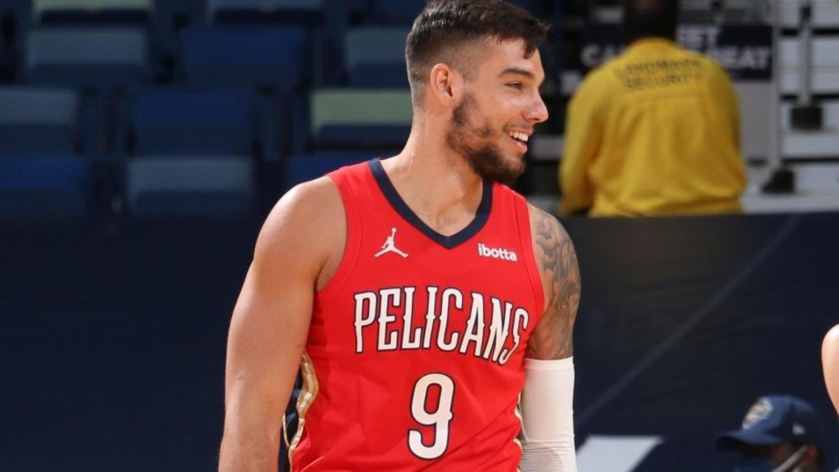 El español Willy Hernangómez, con los Pelicans.