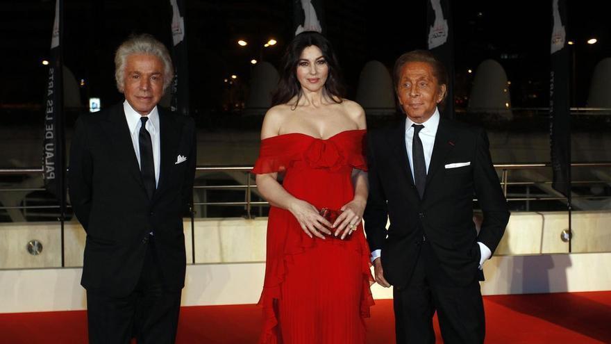 La noche en la que Valentino vistió Les Arts de alta costura con el estreno de 'La Traviata'