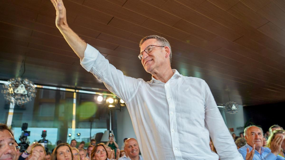 Alberto Núñez Feijóo tras intervenir en la junta directiva del PP de Andalucía.