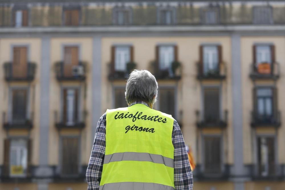 Més de 2.000 gironins es mobilitzen contra «l'estafa» de les pensions