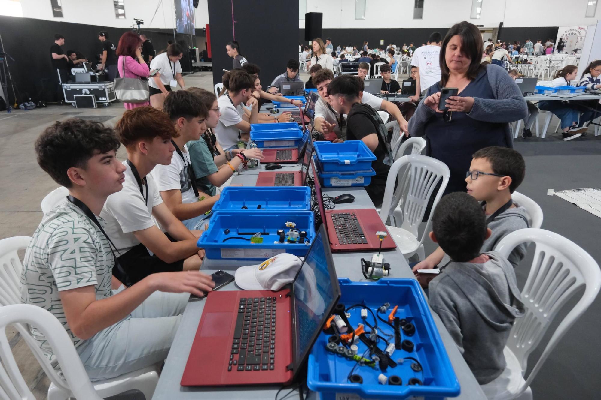 La robótica es un juego de niños en Badajoz